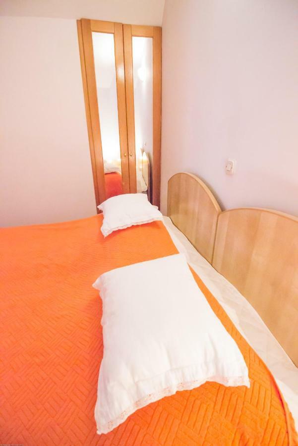 Apartments Kuca Mala Split Exterior photo