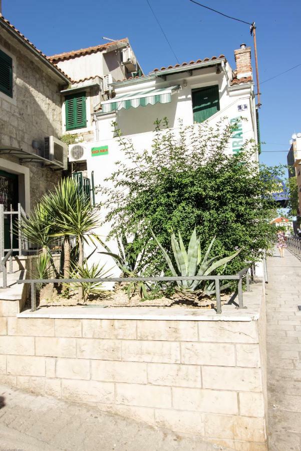 Apartments Kuca Mala Split Exterior photo